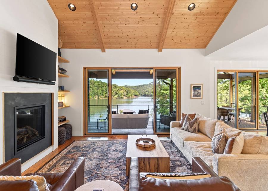 Dockside of the Moon