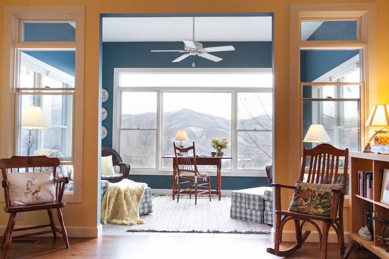 Red Plum Town Home - Black Mountain Cabin Rental
